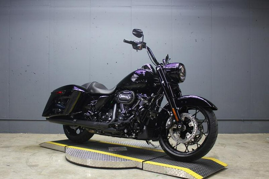 2024 Harley-Davidson® FLHRXS - Road King® Special