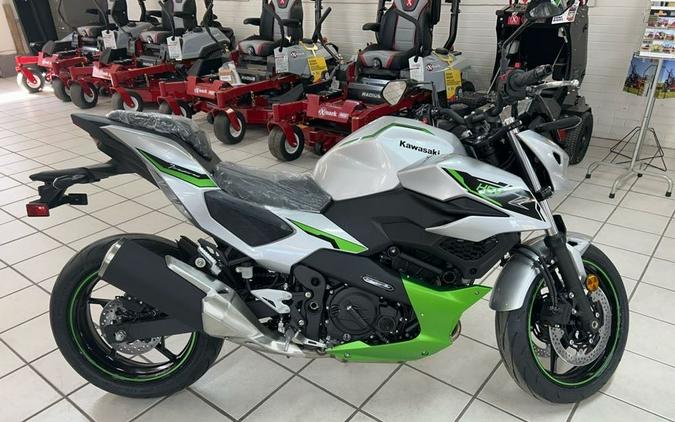 2024 Kawasaki SILVER Z7 HYBRID ABS