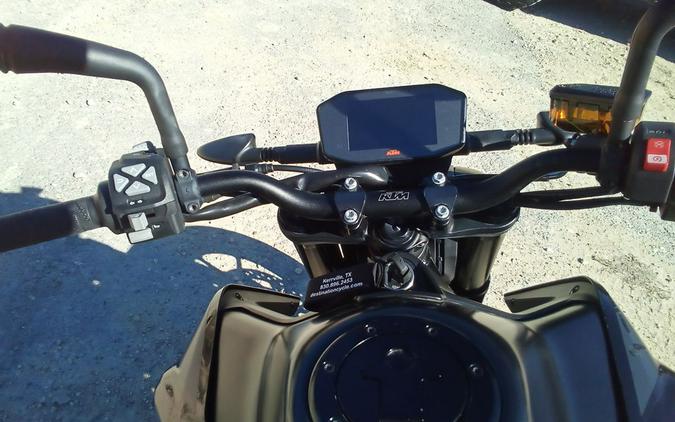 2021 KTM Duke 890