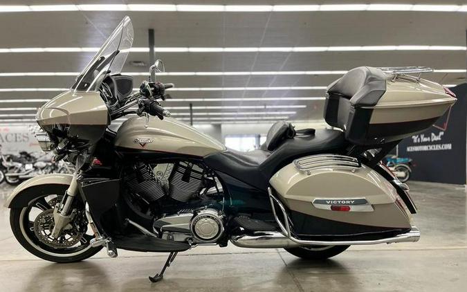 2014 Victory Motorcycles® Cross Country Tour® Two-Tone Goldrush & Black