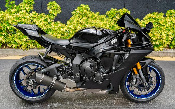 2020 Yamaha YZF-R1