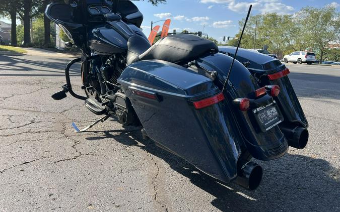 2019 FLTRXS Road Glide Special