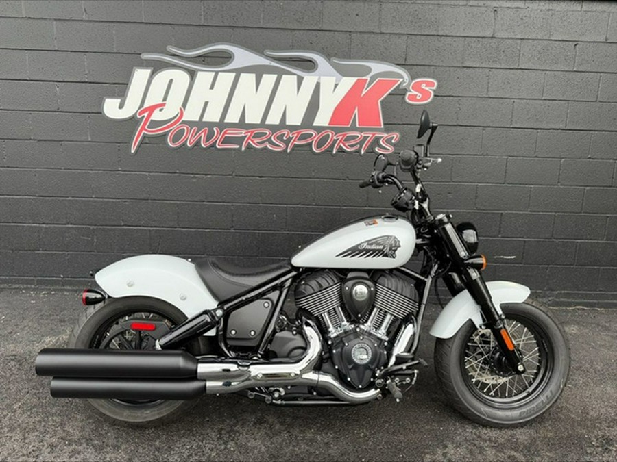 2024 Indian Chief Bobber ABS Ghost White Metallic Smoke