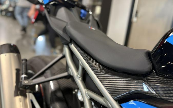 2025 BMW M 1000 R