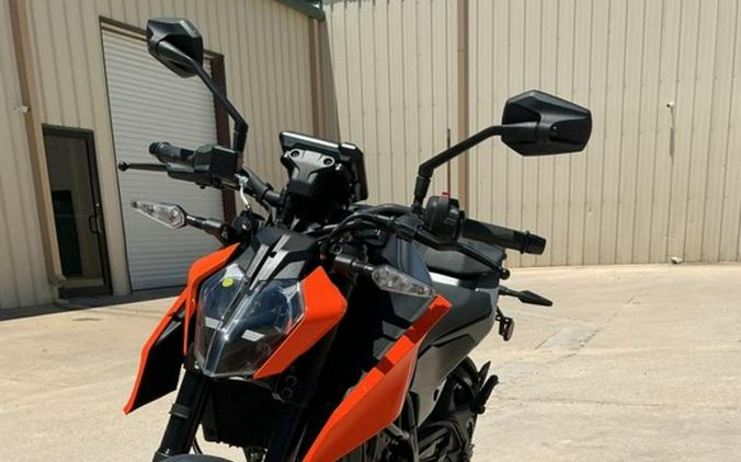 2024 KTM Duke 250
