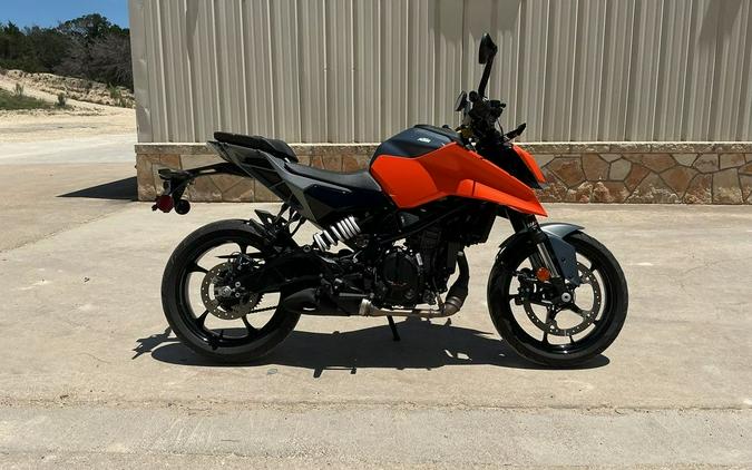 2024 KTM Duke 250
