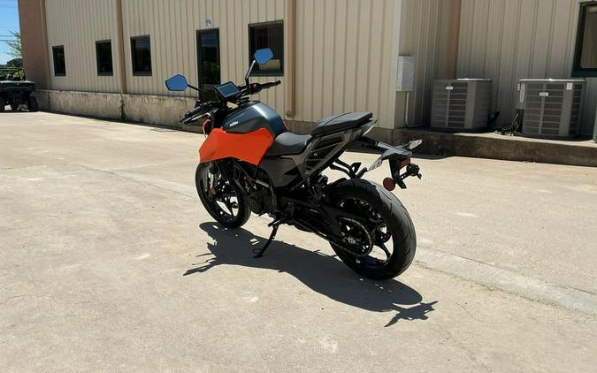 2024 KTM Duke 250