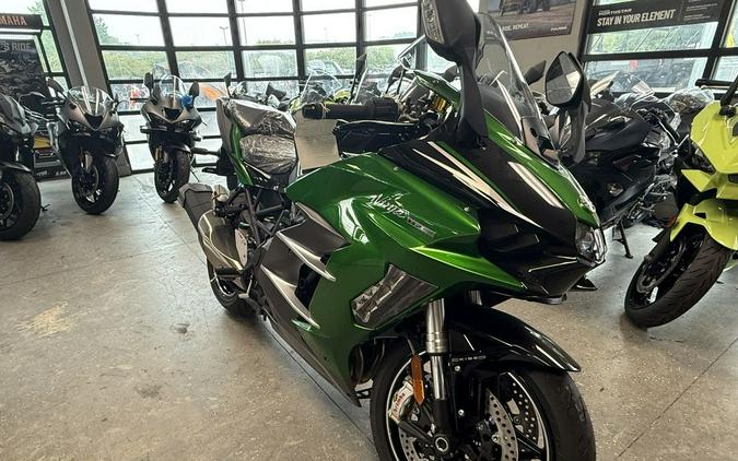 2025 Kawasaki Ninja® H2® SX SE ABS