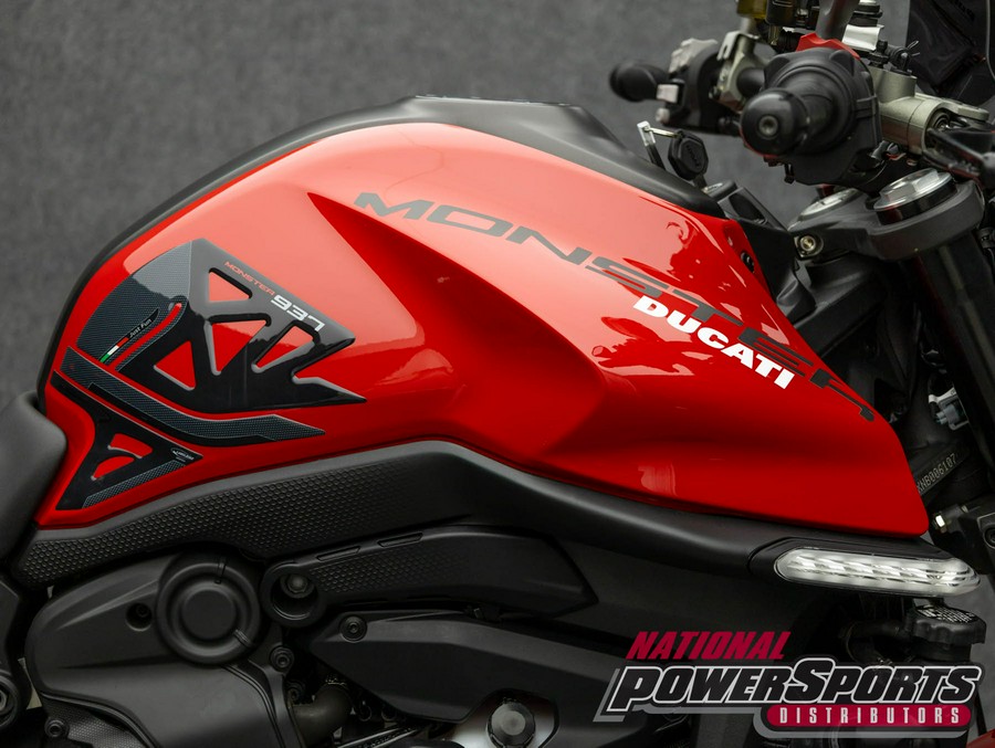 2022 DUCATI MONSTER W/ABS