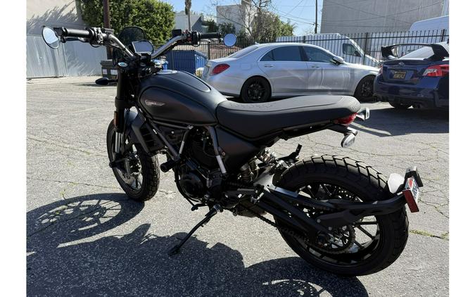 2025 Ducati Scrambler® Icon Dark
