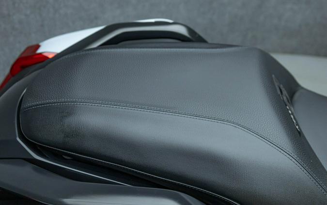 2021 BMW K1600B W/ABS