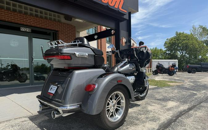 FLHTCUTG 2022 Tri Glide Ultra