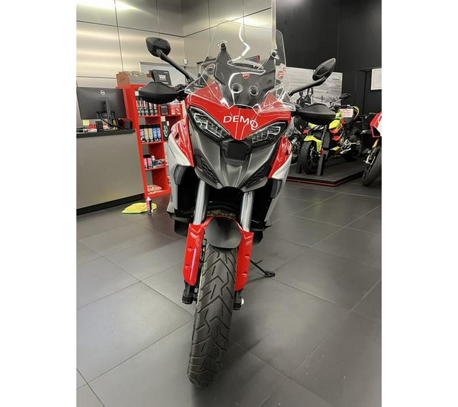 2023 Ducati Multistrada V4S Ducati Red - Alloy Wheels