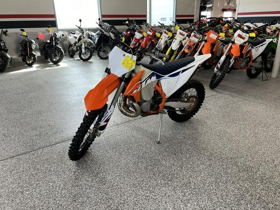 2022 KTM 300 XC TPI