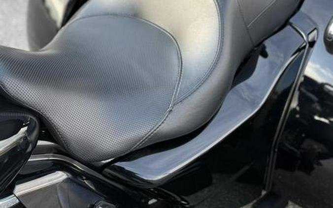 2023 Harley-Davidson® FLTRT - Road Glide® 3