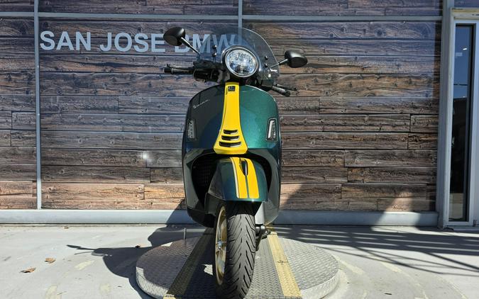 2022 Vespa GTS RST / SEI GIORNI