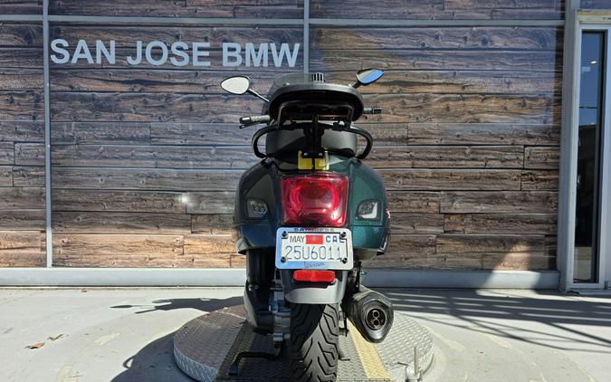 2022 Vespa GTS RST / SEI GIORNI