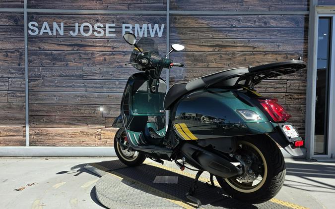 2022 Vespa GTS RST / SEI GIORNI