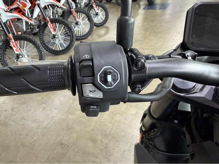 2025 Honda CB500F
