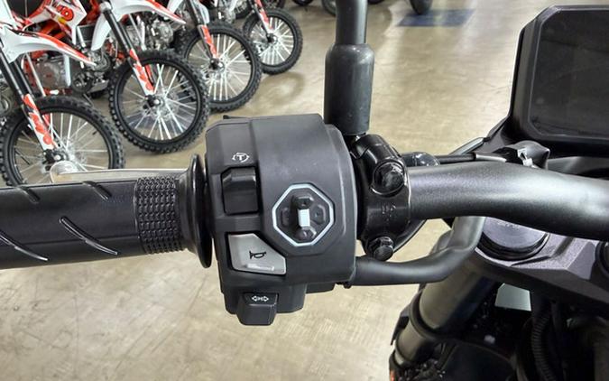 2025 Honda CB500F