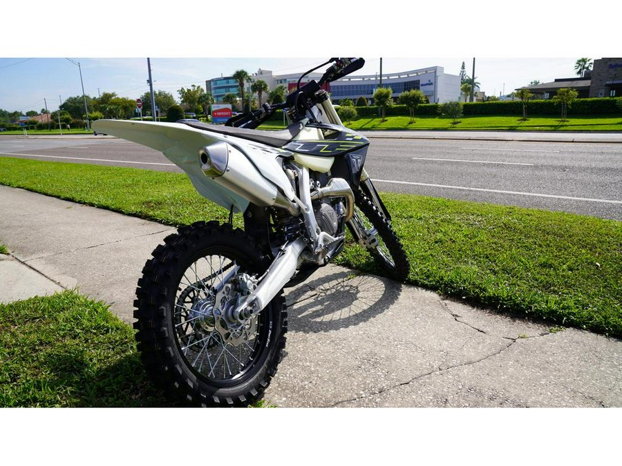 2026 Triumph TF450-X
