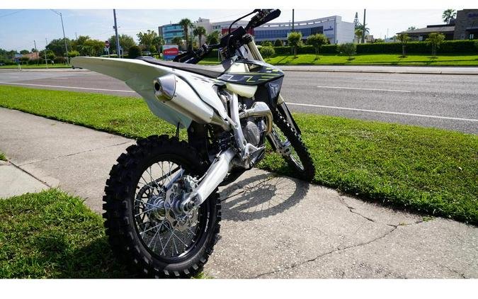 2026 Triumph TF450-X