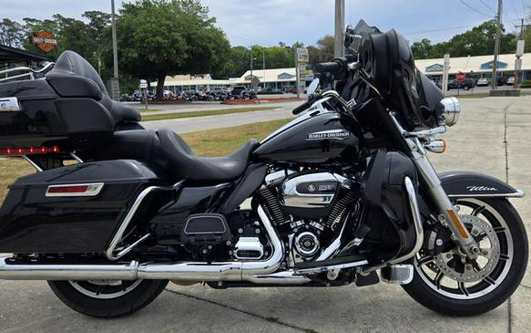 2019 Harley-Davidson® FLHTCU - Electra Glide® Ultra Classic®