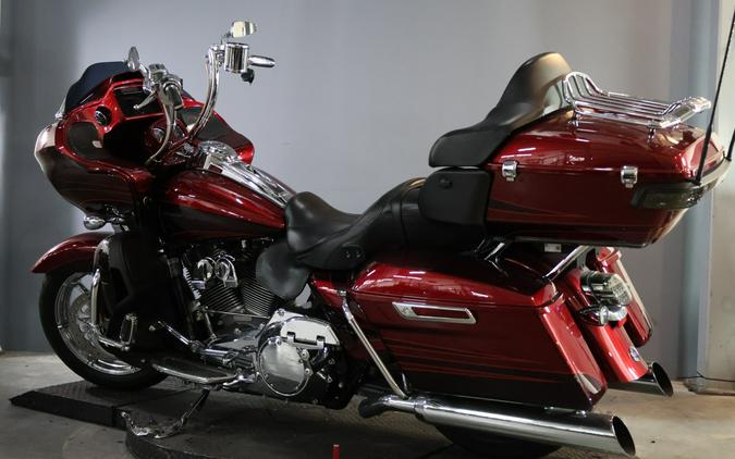 2015 Harley-Davidson CVO Road Glide Ultra