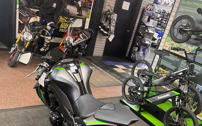 2026 Kawasaki Z1100 SE ABS