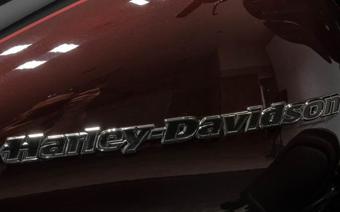 2022 HARLEY-DAVIDSON FLHTK ULTRA LIMITED (BLACK TRIM) in Midnight Crimson/ vivid black