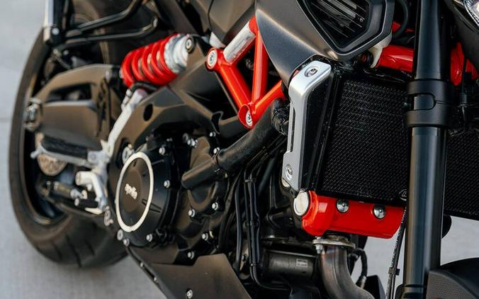 2019 Aprilia Shiver 900