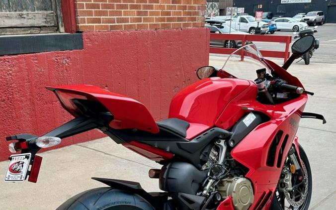 2024 Ducati Panigale V4 Red