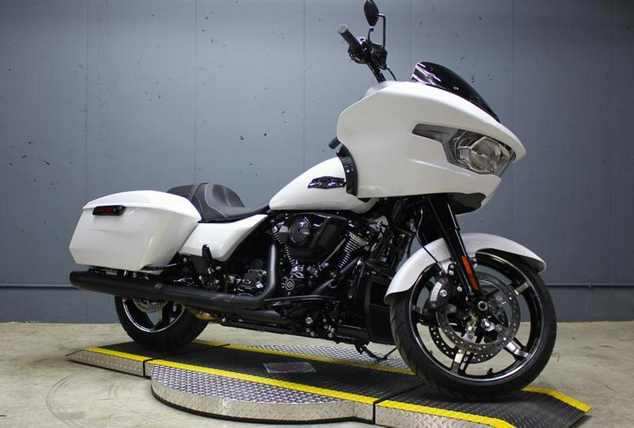 2024 Harley-Davidson® FLTRX - Road Glide®