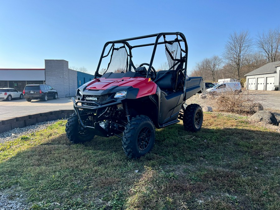 2026 Honda Pioneer 700 Deluxe