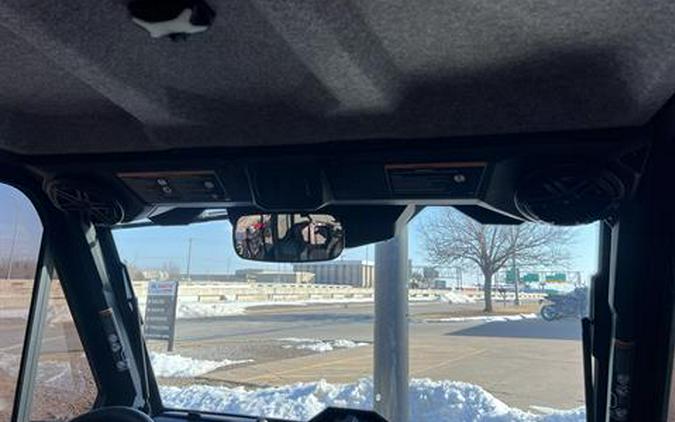 2026 Can-Am Defender MAX Limited HD11