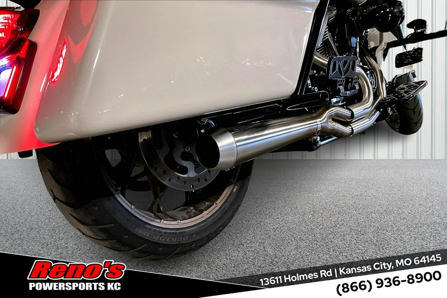 2023 Harley-Davidson® Road Glide® ST