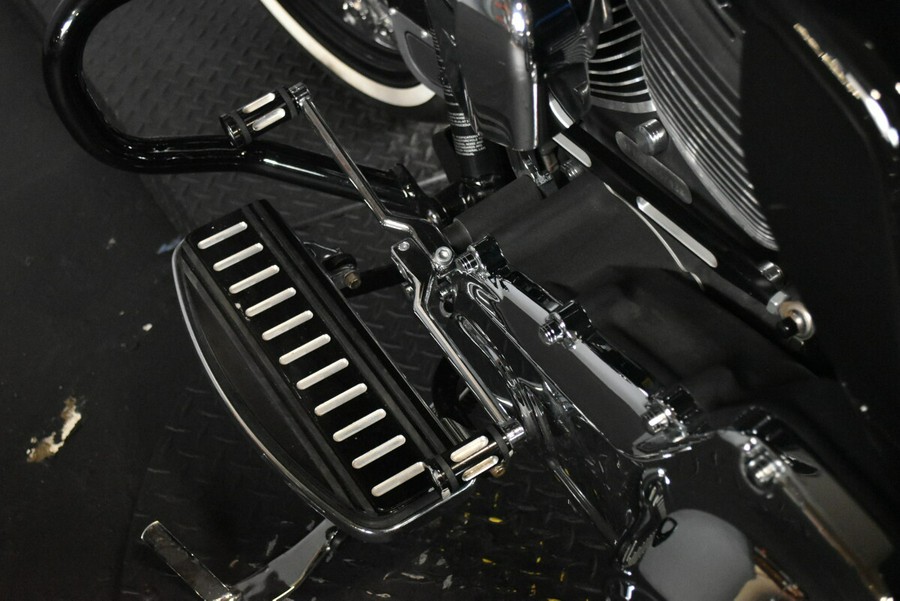 2015 Harley-Davidson Road King Classic