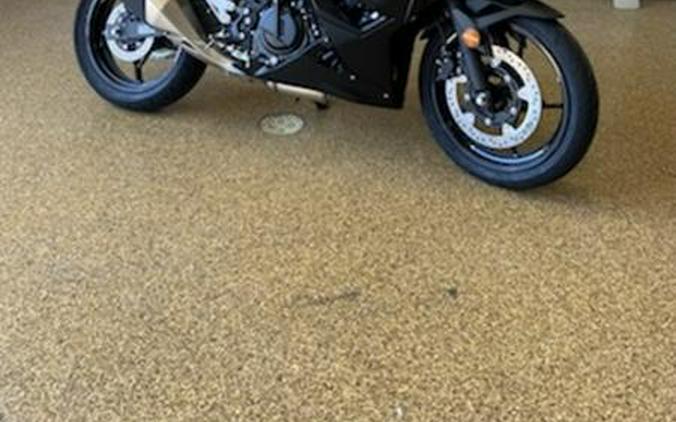 2026 Kawasaki Ninja® 500 Metallic Flat Spark Black