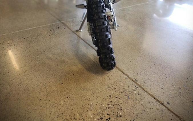 2026 Kawasaki KLX 140R L