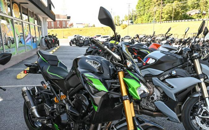 2023 Kawasaki Z900 SE