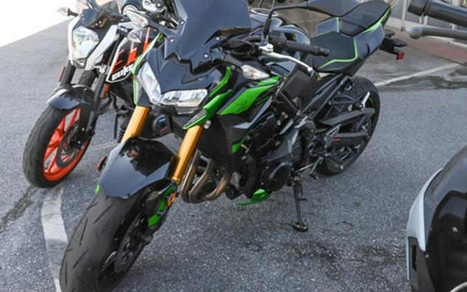 2023 Kawasaki Z900 SE