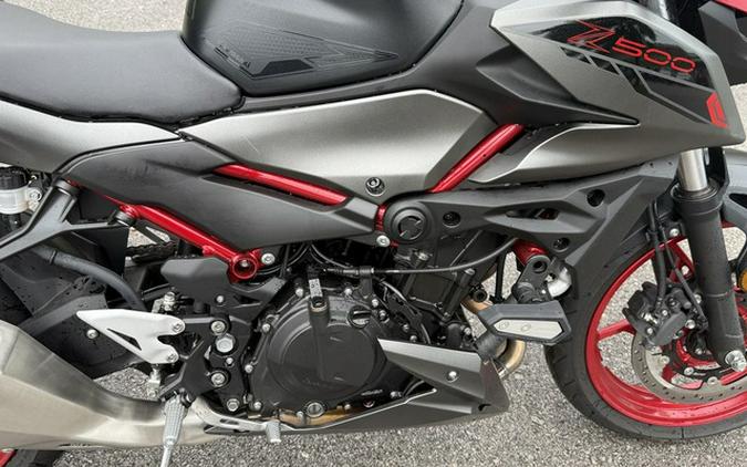 2025 Kawasaki Z500 SE ABS