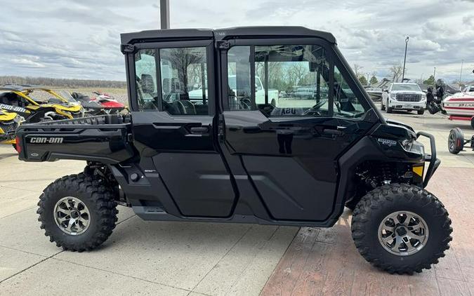 2024 Can-Am® 6LRA DEFENDER