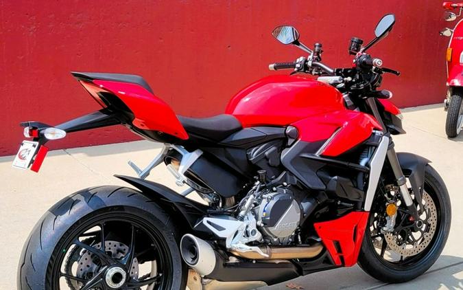 2024 Ducati Streetfighter V2 Red