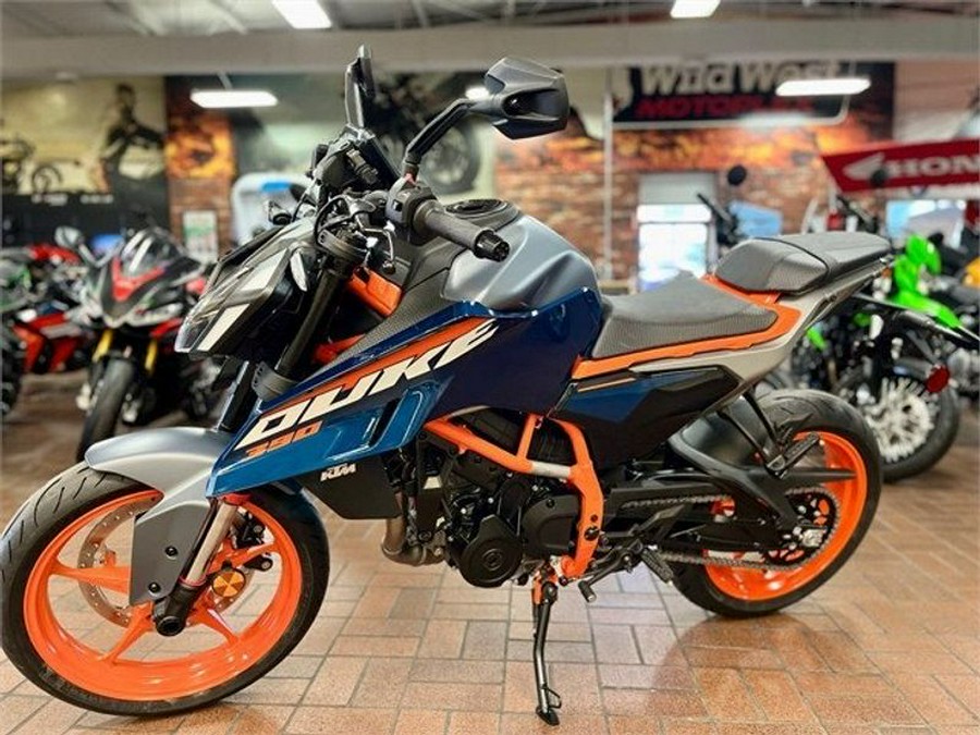 New 2024 KTM 390 DUKE