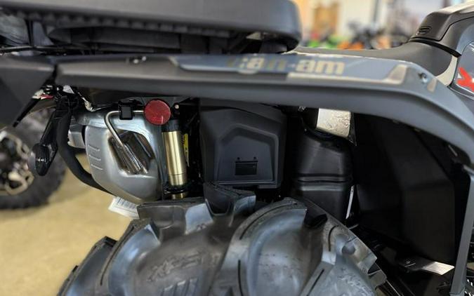 2026 Can-Am® Outlander X mr 1000R Granite Grey