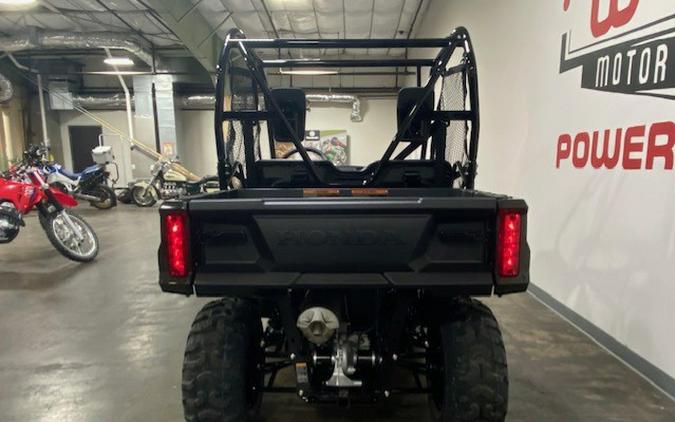 2026 Honda PIONEER 520 Base - Black Forest Green