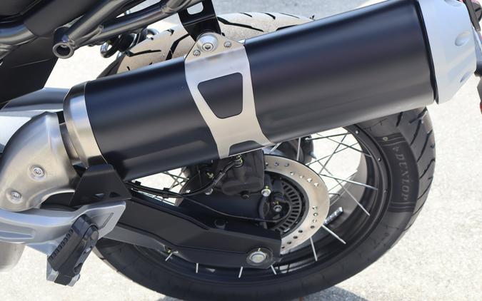 2025 Moto Guzzi V85 Strada