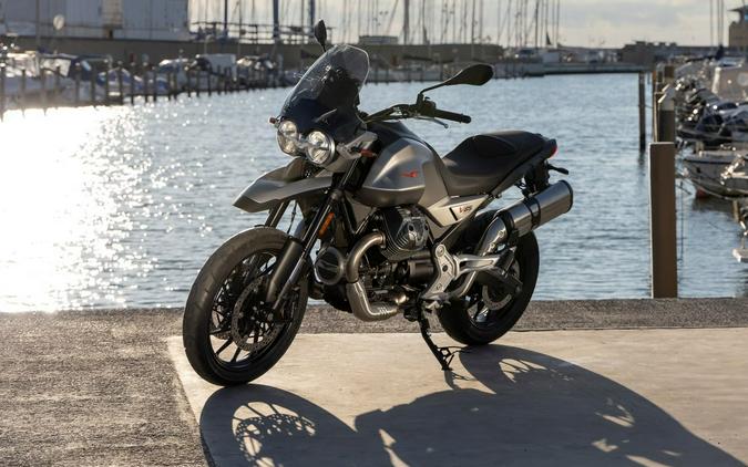 2025 Moto Guzzi V85 Strada