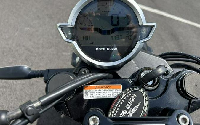 2023 Moto Guzzi V7 Stone Special Edition